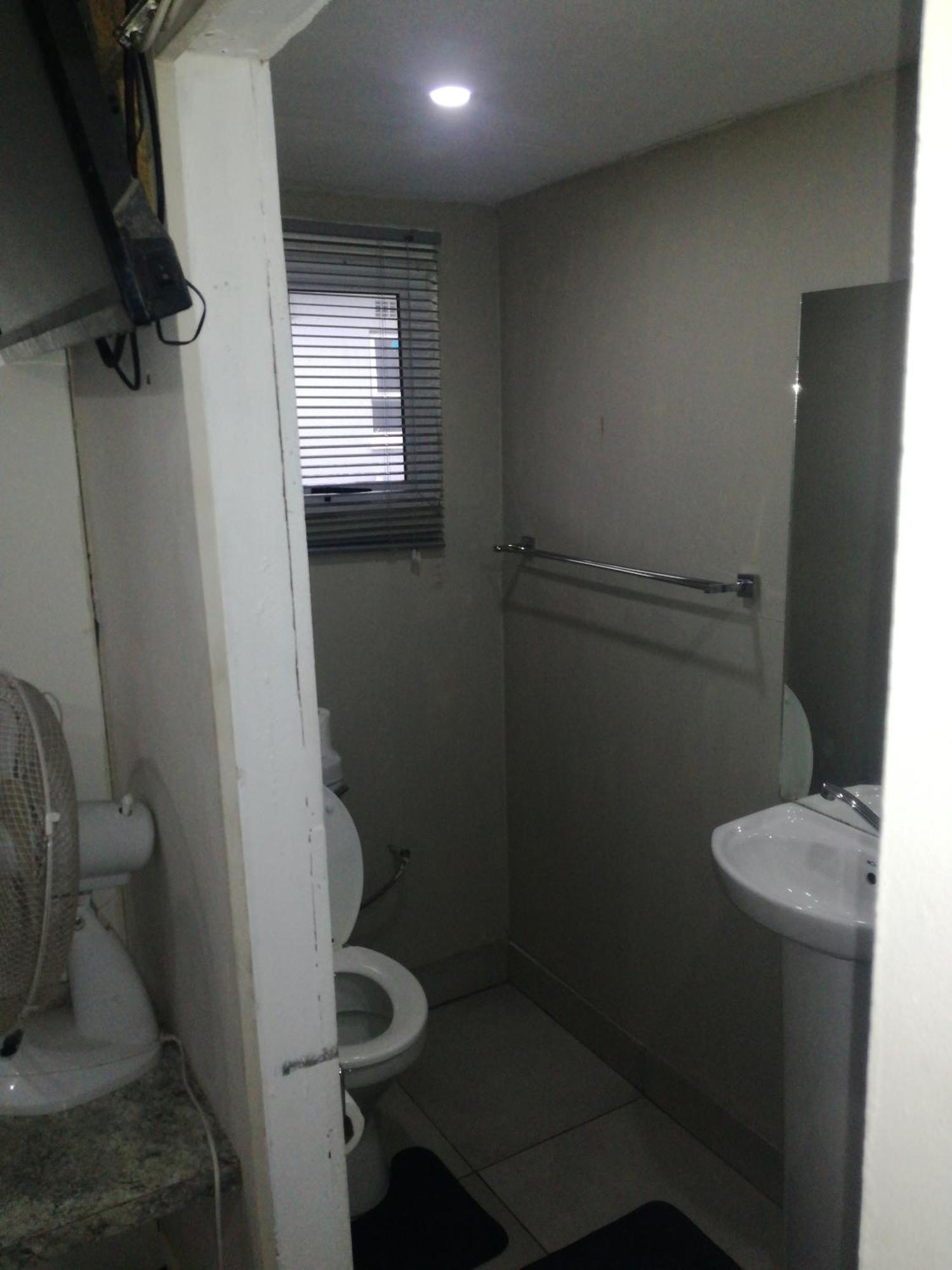High View Accommodation East London Phòng bức ảnh